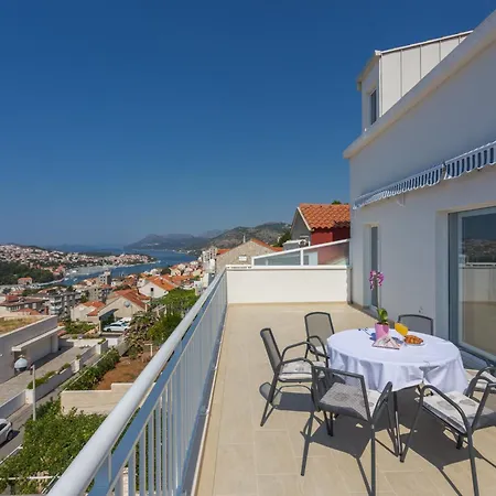 Mkm Apartment